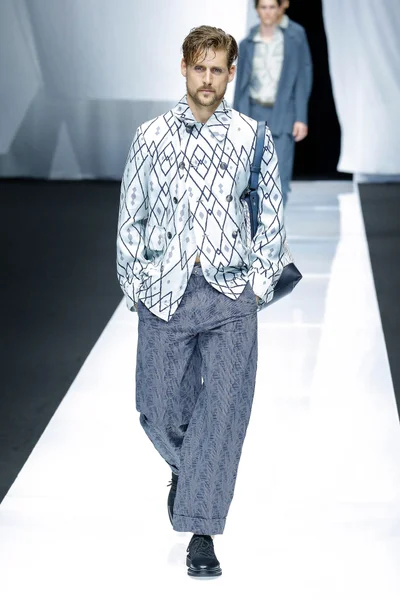 Look 67